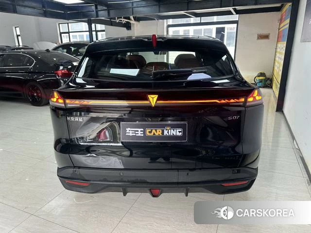 Dark blue car Dark blue S07 2025 Черный из Китая