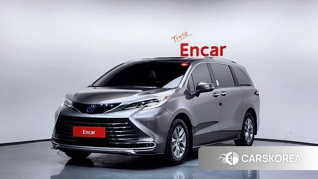 Toyota Sienna 4th Generation 2024 Серый из Кореи