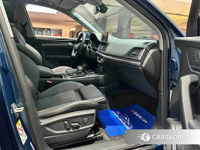 Audi Q5L 2022 Синий из Китая