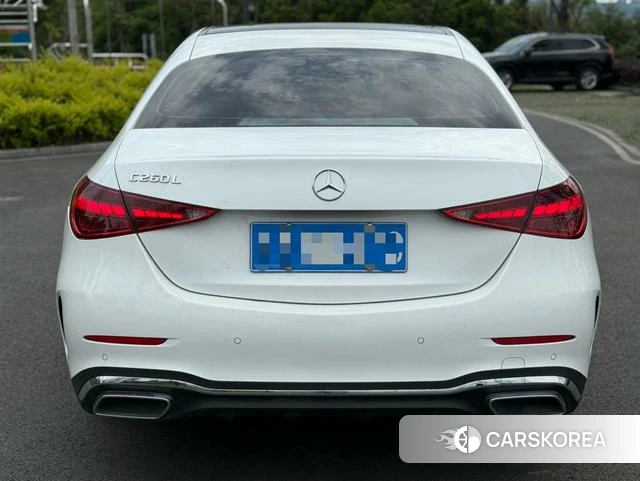 Mercedes-Benz Class C 2023 Белый из Китая
