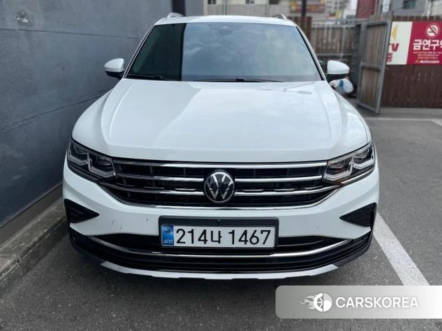 Volkswagen Tiguan second Generation 2024 Белый из Кореи