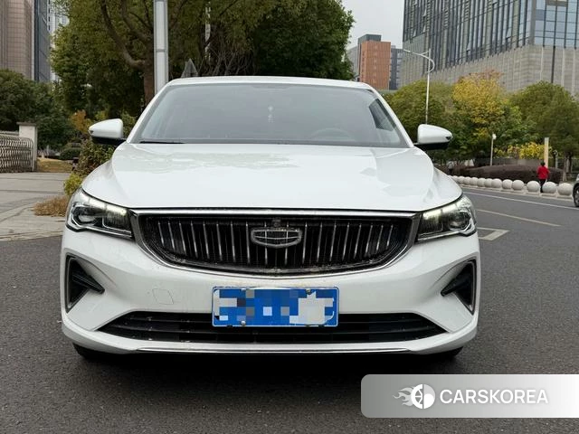 Geely Automobile Emgrand 2023 Белый из Китая