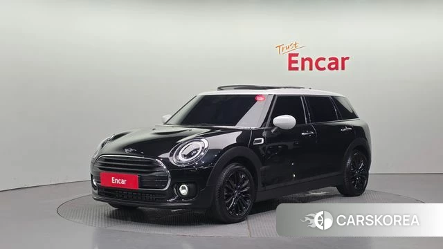 Mini Cooper Clubman 2023 Черный из Кореи