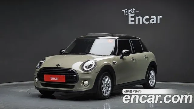 Mini Cooper 2019 Серый из Кореи