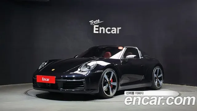 Porsche 911(992) 2022 Черный из Кореи