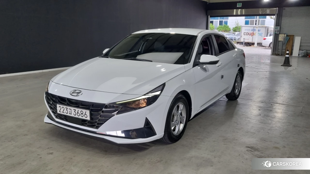 Hyundai Avante (CN7) 2021 Белый из Кореи