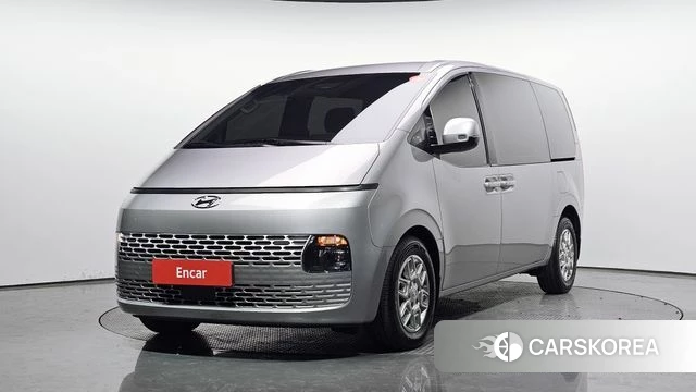 Hyundai Staria 2022 Серебряный из Кореи