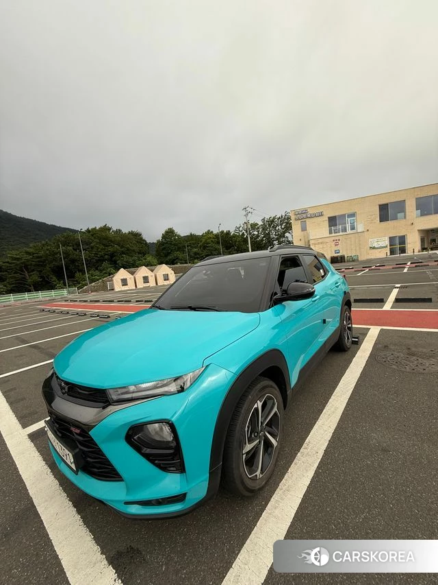 Chevrolet (GM Daewoo) Trailblazer 2020 Синий нефрит из Кореи