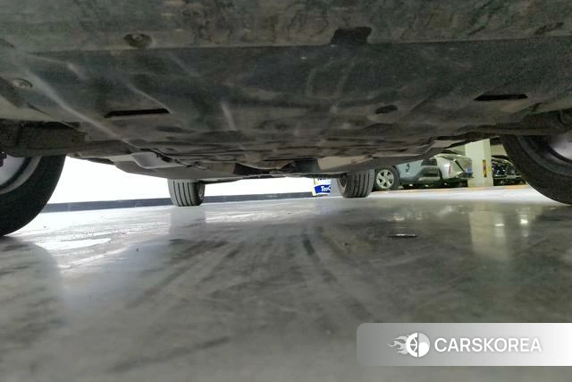 Audi Q5L 2021 Черный из Китая