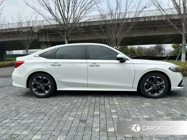 Honda Civic 2022 Белый из Китая