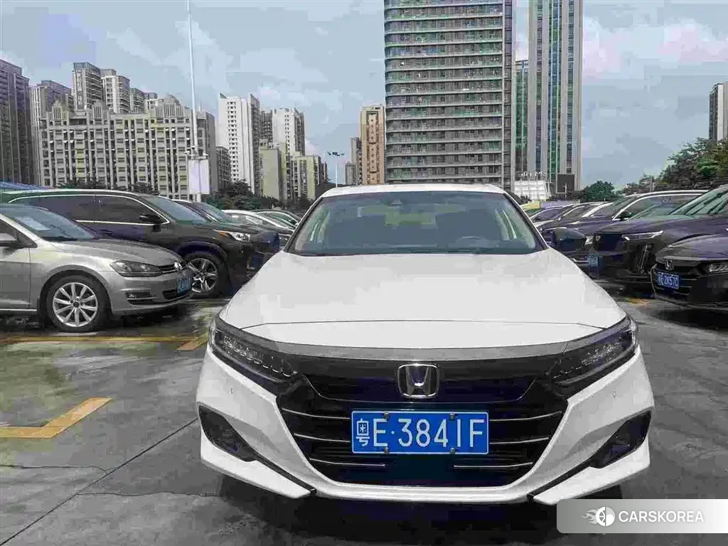 Honda Accord 2023 Белый из Китая