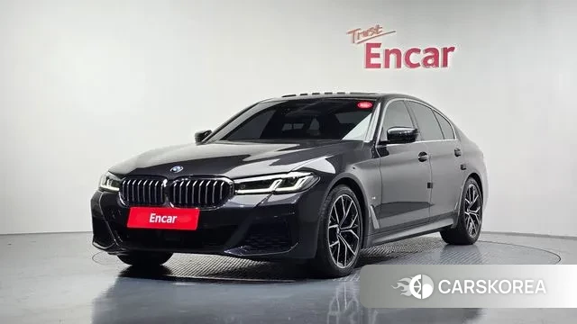 BMW 5 Series (G30) 2022 Серый из Кореи