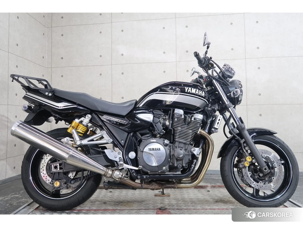 Проданный Yamaha XJR 1300 2014 из Японии