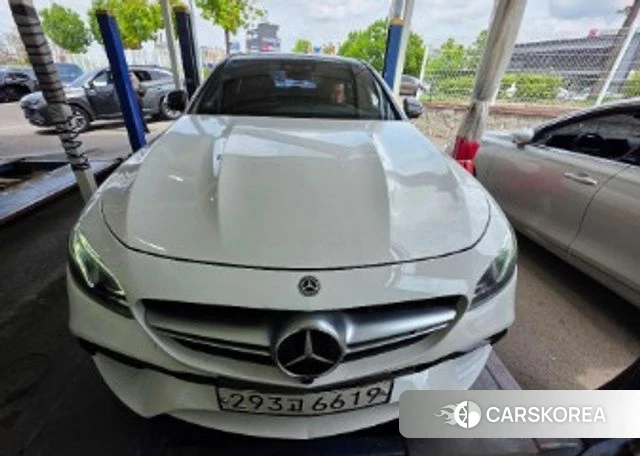 Mercedes-Benz E-Class W213 2018 Белый из Кореи