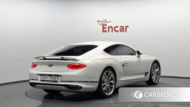 Bentley Continental GT 3rd Generation 2019 Белый из Кореи