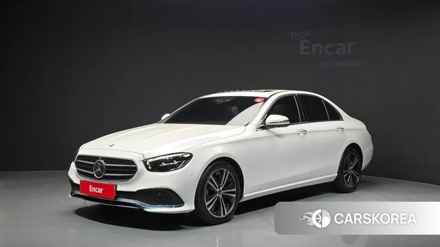 Mercedes-Benz E-Class W213 2022 Белый из Кореи