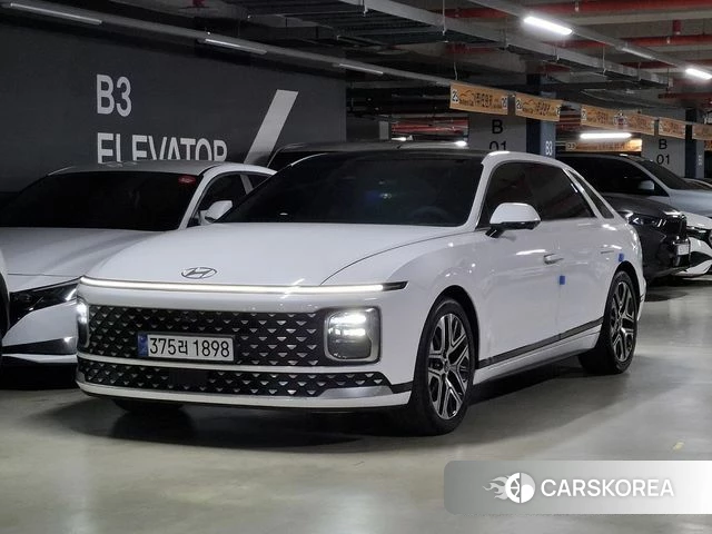 Hyundai Grandeur Hybrid (GN7) 2023 Белый из Кореи