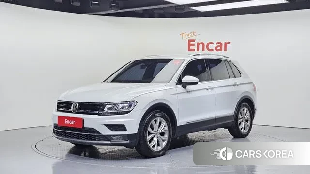 Volkswagen Tiguan second Generation 2018 Белый из Кореи