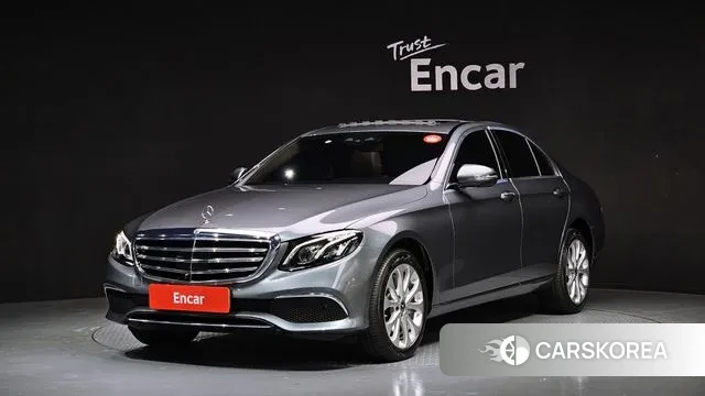Mercedes-Benz E-Class W213 2020 Серый из Кореи