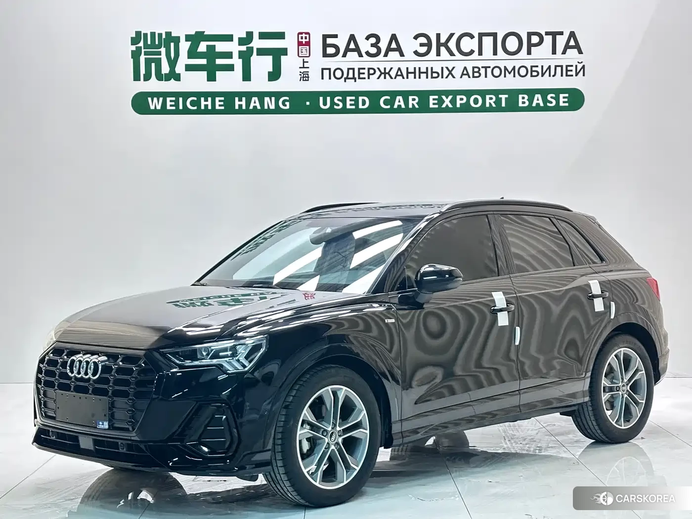 Audi Q3 2022 Черный из Китая