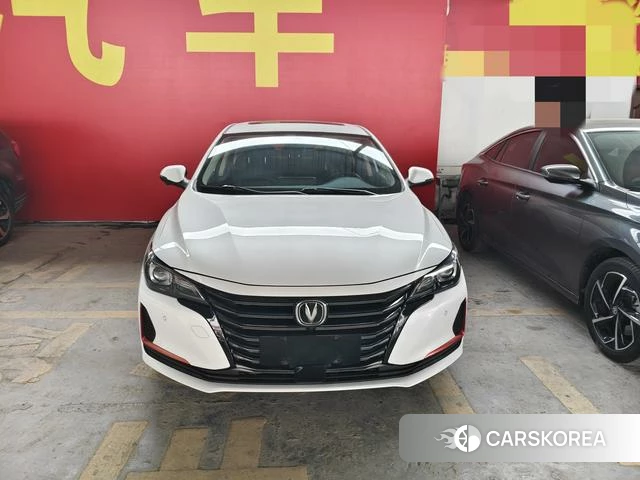 Chang'an Ruicheng CC 2021 Белый из Китая
