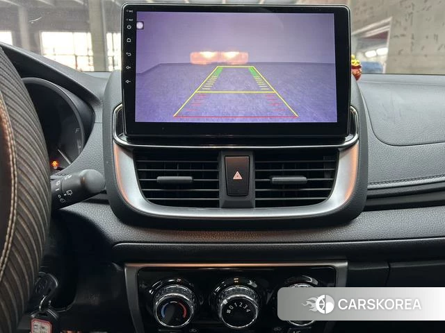 Toyota YARIS L Zhixuan 2021 Белый из Китая