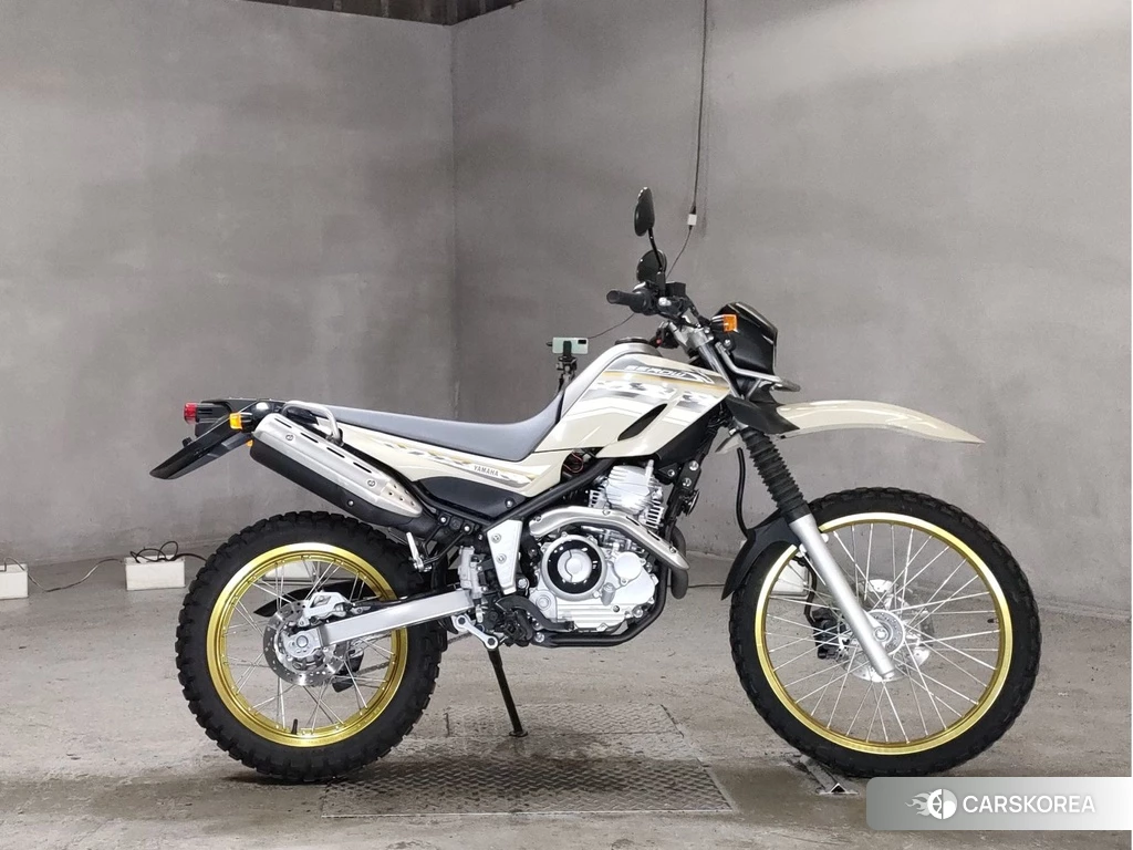 Проданный Yamaha SEROW 250 2017 из Японии, фото 2