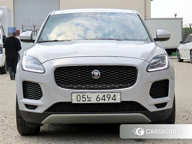 Jaguar E-PACE 2018 Серебряный из Кореи