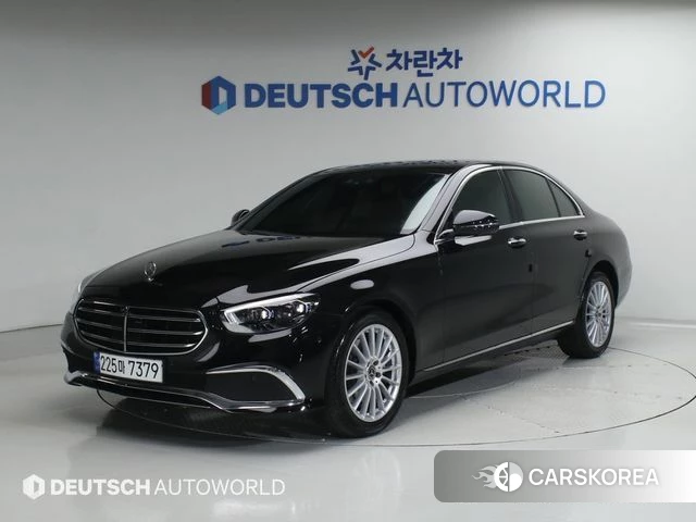Mercedes-Benz E-Class W213 2023 Черный из Кореи
