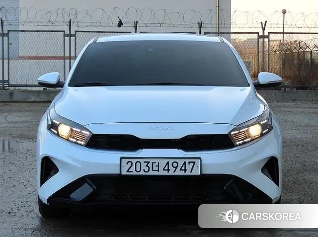 Kia The New K3 2nd generation 2021 Белый из Кореи
