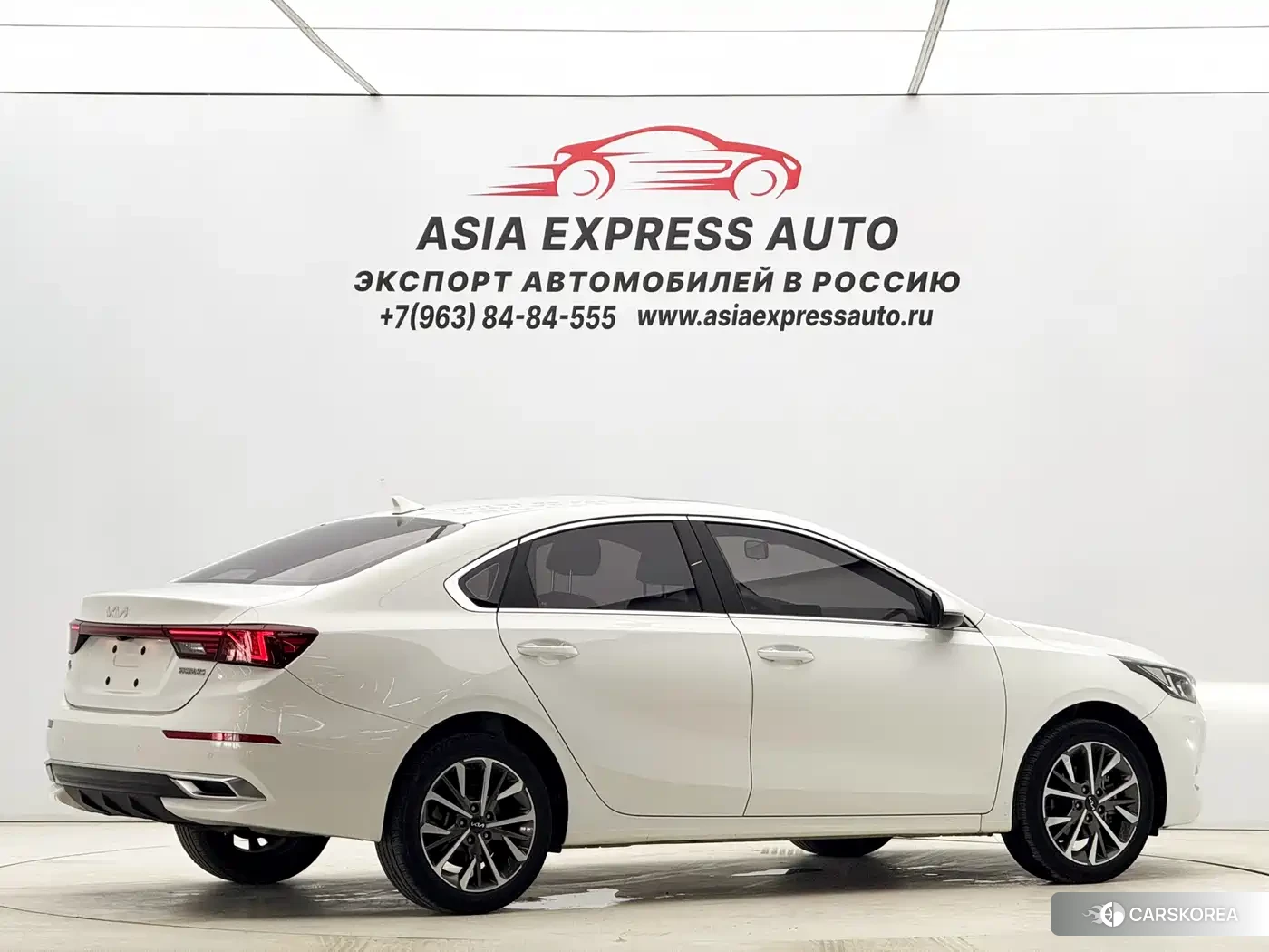 Kia K3 2021 Белый из Китая, фото 2