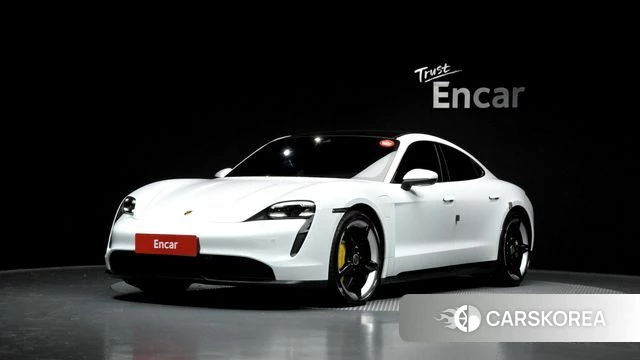 Porsche Taycan 2020 Белый из Кореи