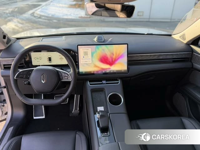 AITO Ask the world M5 2022 Серебристо-серый из Китая