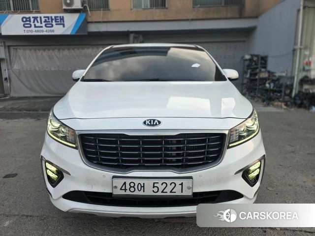 Kia The New Carnival 2018 Белый из Кореи