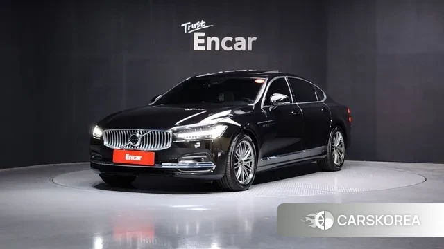 Volvo S90 2024 Черный из Кореи