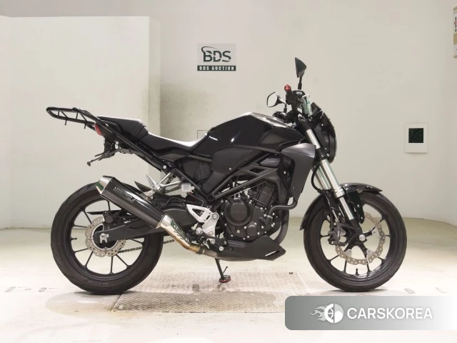 Проданный Honda CB250R 2018 из Японии, фото 3