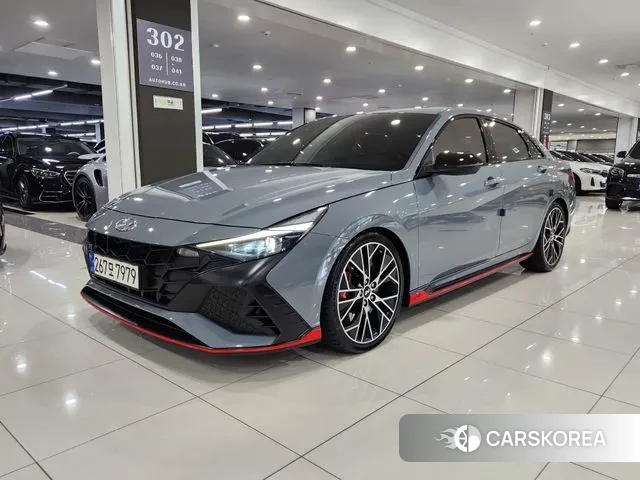 Hyundai Avante (CN7) 2022 Серебристо-серый из Кореи