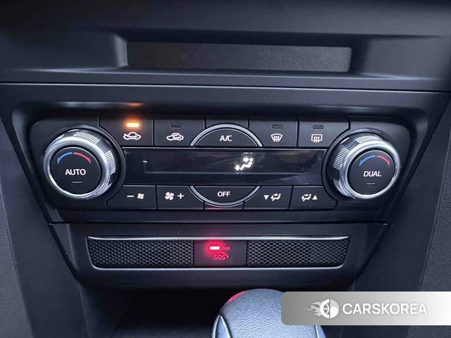 Mazda CX-4 2023 Белый из Китая