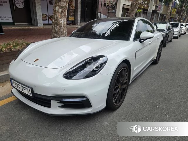 Porsche Panamera (971) 2018 Белый из Кореи