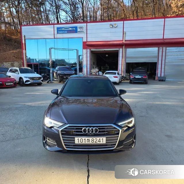 Audi A6 (C8) 2022 Синий из Кореи