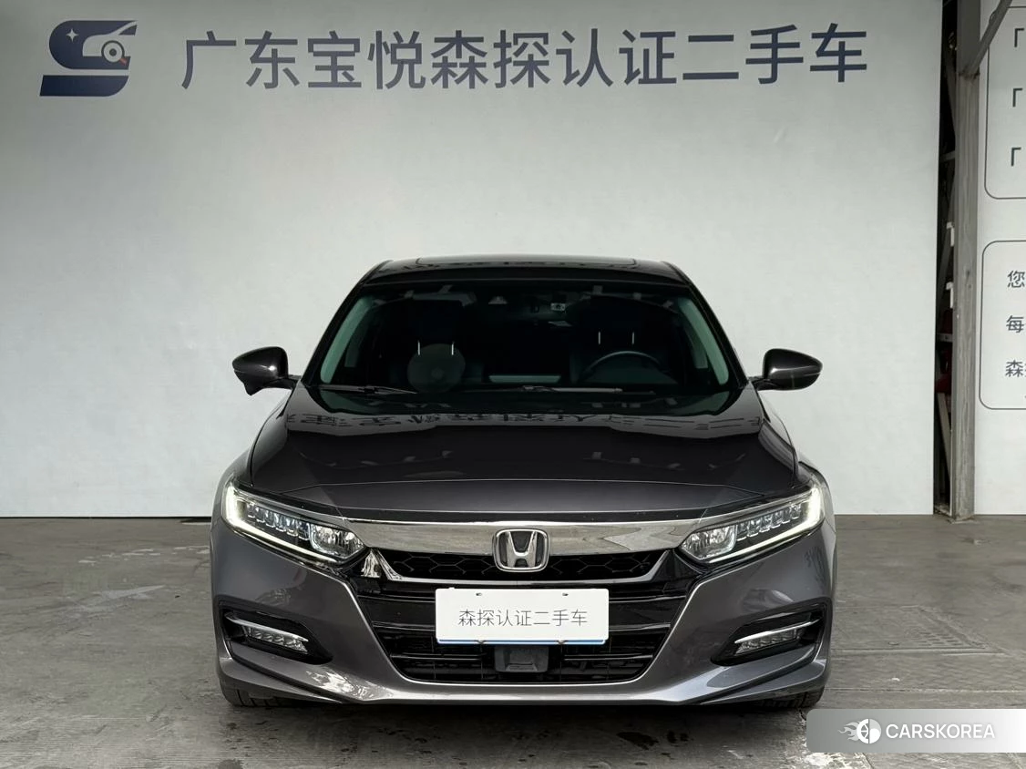 Honda Accord 2018 Темно-серый из Китая