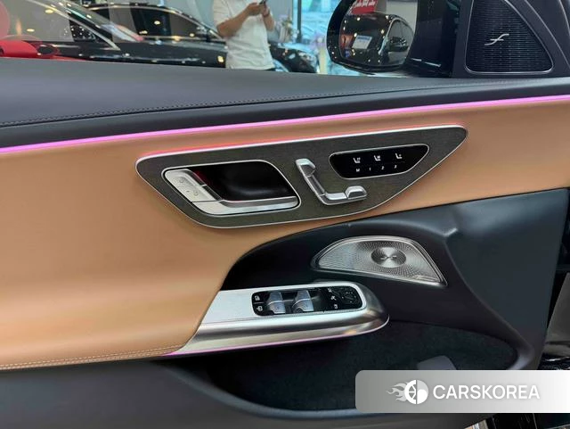 Mercedes-Benz E-class 2024 Черный из Китая