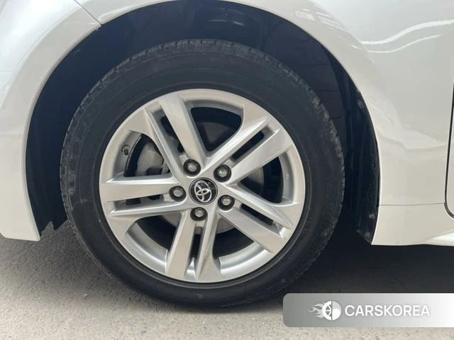 Toyota Lei Ling 2023 Белый из Китая