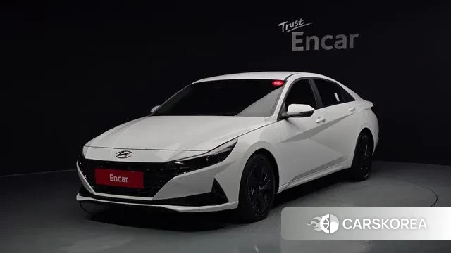 Hyundai Avante (CN7) 2023 Белый из Кореи