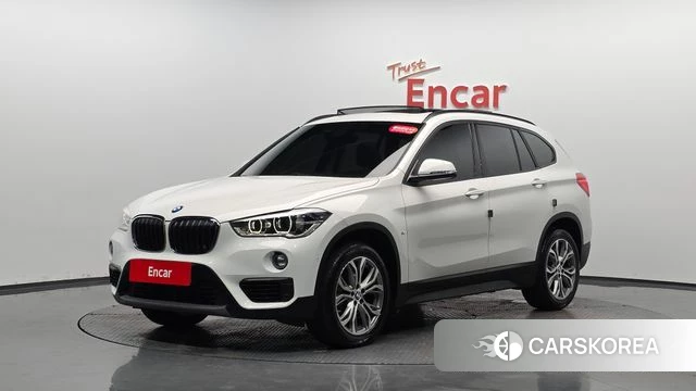 BMW X1 (F48) 2018 Белый из Кореи