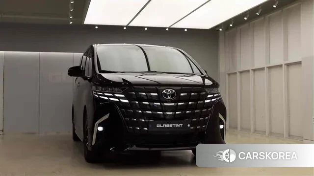 Toyota Alphard 4th Generation 2025 Черный из Кореи