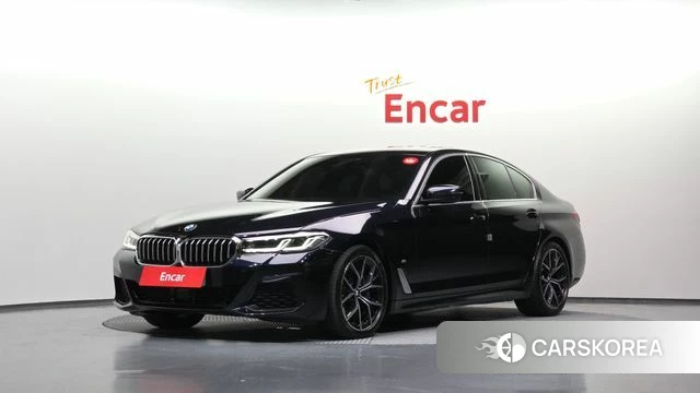 BMW 5 Series (G30) 2022 Черный из Кореи