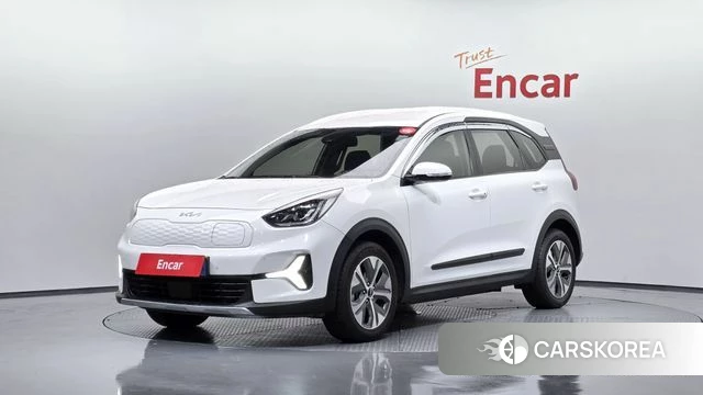 Kia Niro Plus 2022 Белый из Кореи
