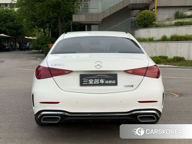 Mercedes-Benz Class C 2022 Белый из Китая