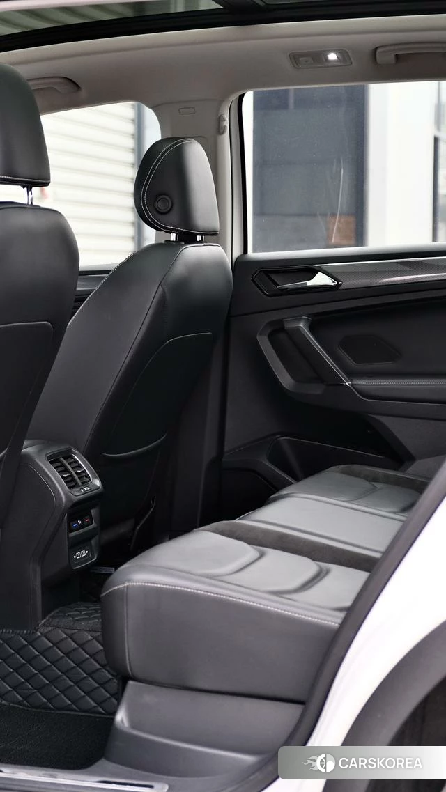 Volkswagen Tiguan L 2021 Белый из Китая